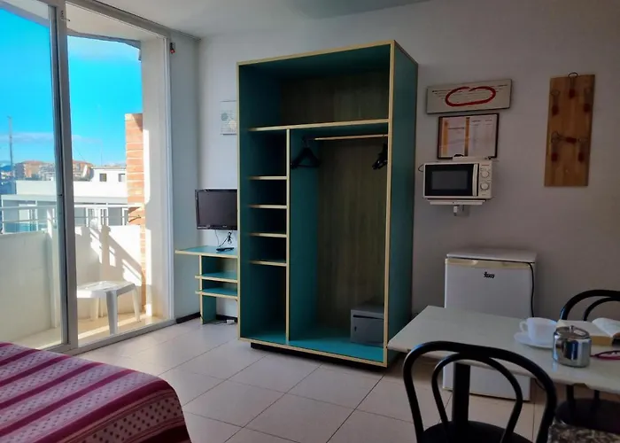 Apartments Lloret Sun